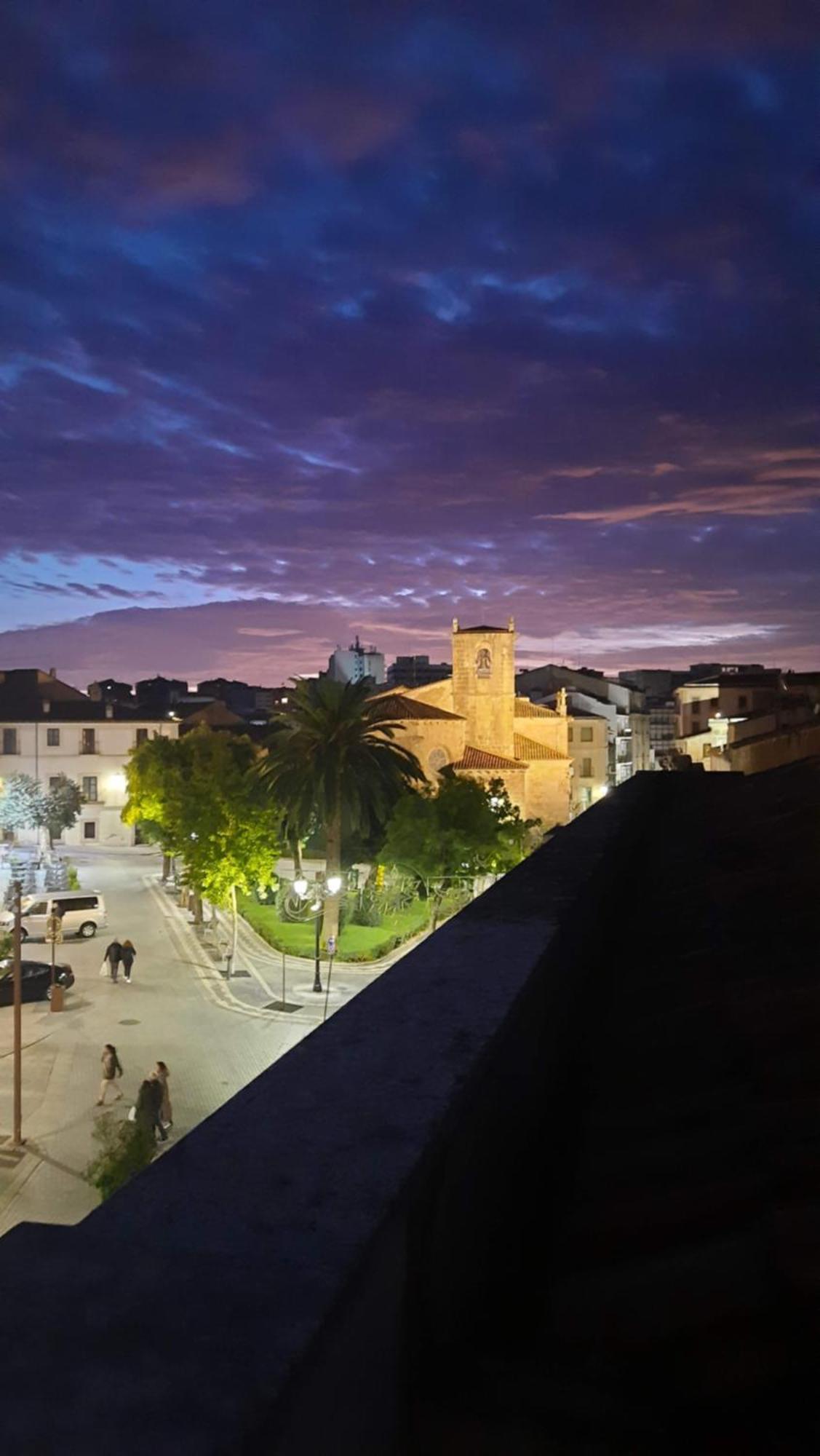 Atico San Juan 2 Apartment Caceres Exterior photo