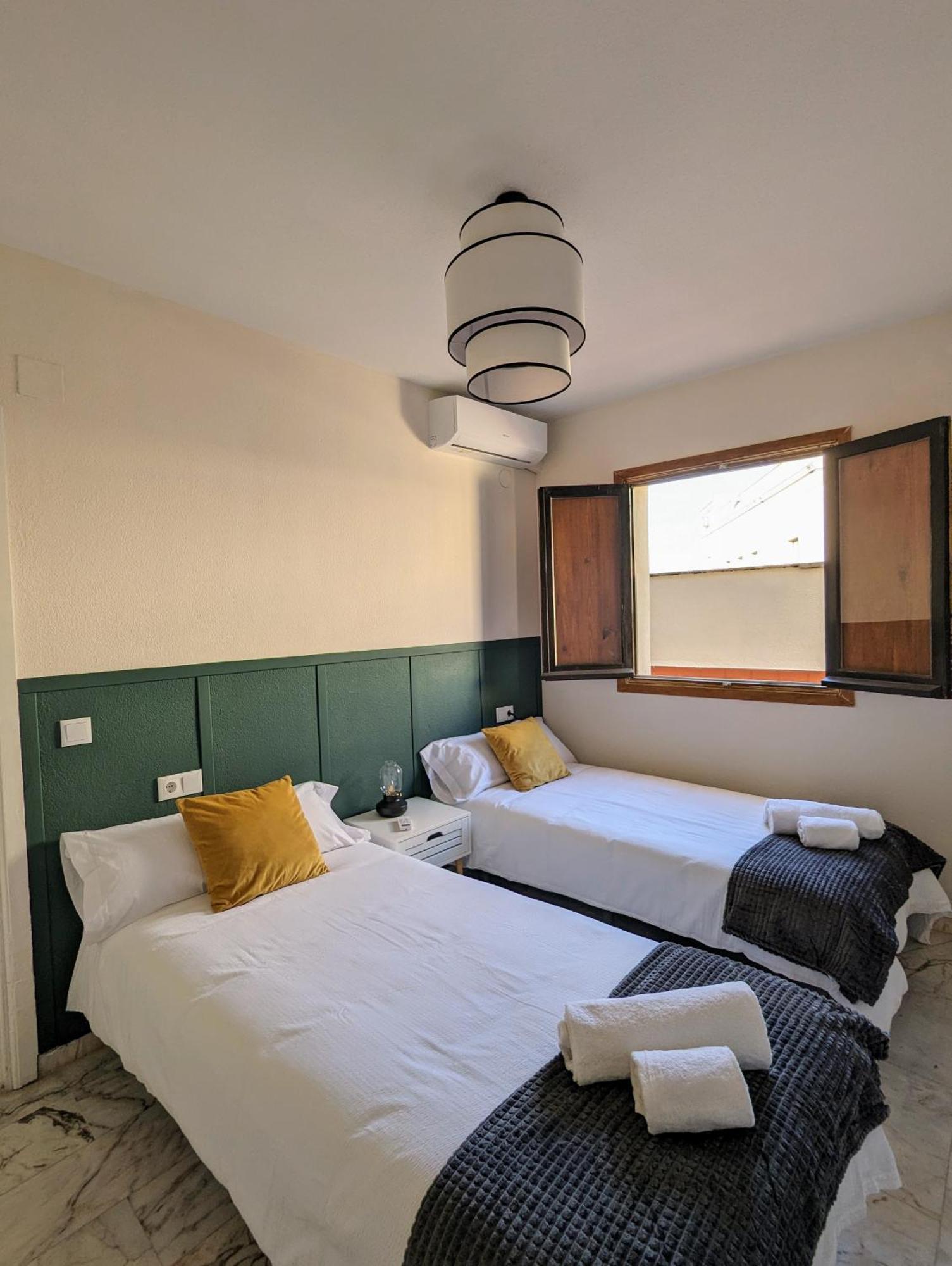 Atico San Juan 2 Apartment Caceres Exterior photo